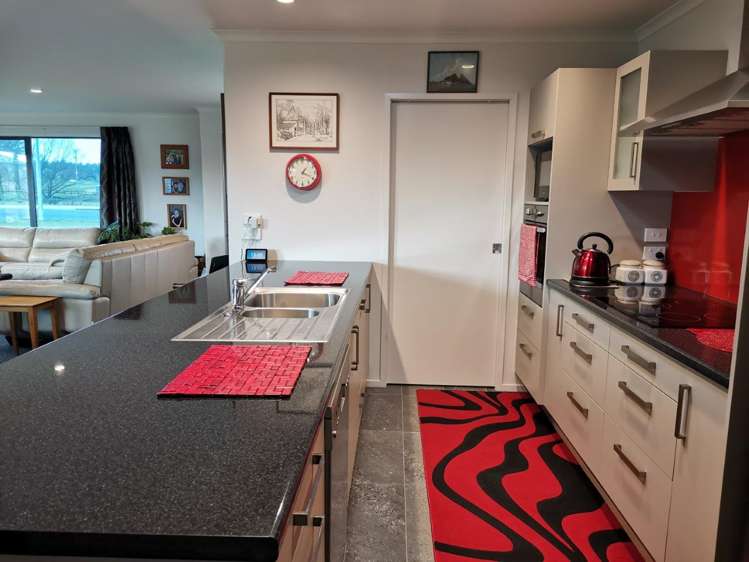 76 Tamure Place Ruakaka_7