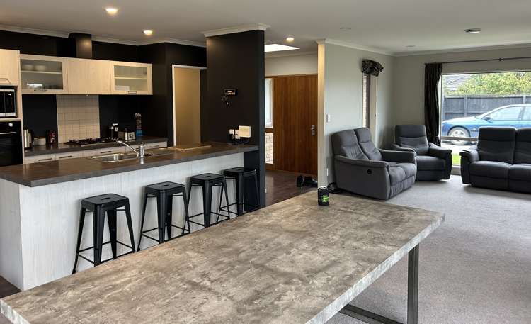 42 Overbury Crescent Rolleston_5