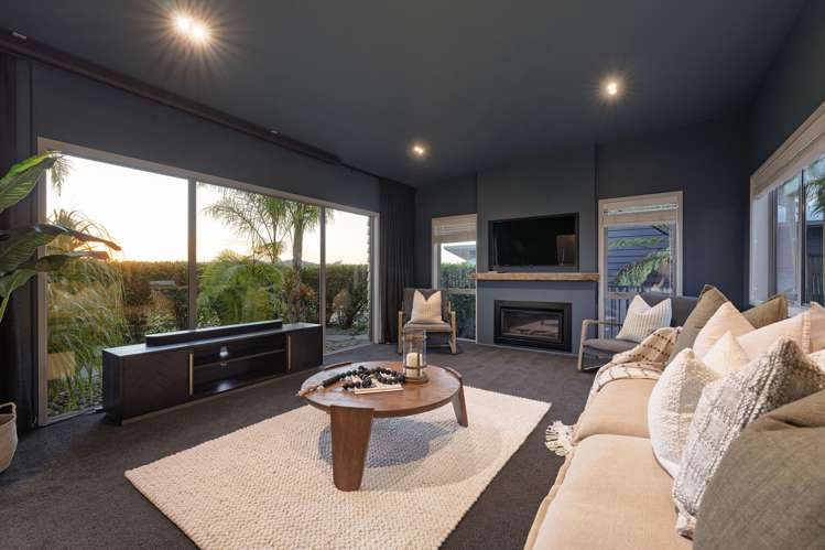 49 Caldera Crescent Pyes Pa_19