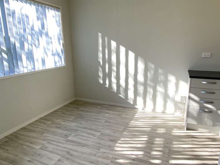 1/104 Lauderdale Road Birkdale_5