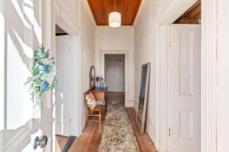 36 Pensher Street and 18 Ashburn Street Lawrence_45