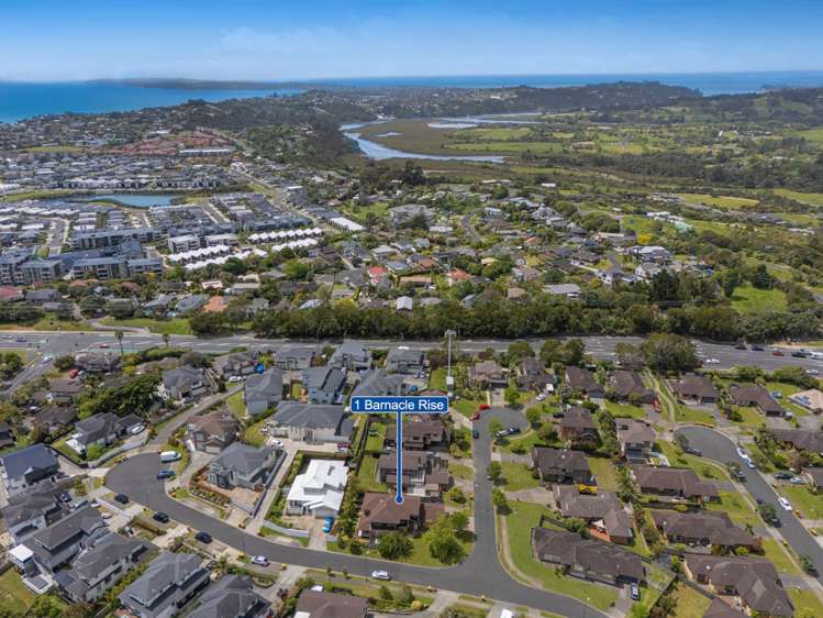 1 Barnacle Rise Red Beach_32