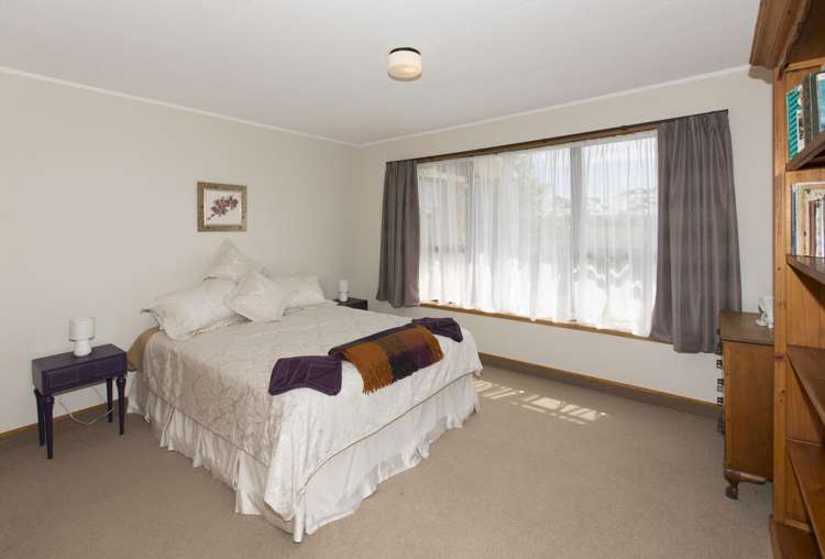 242 Baylys Coast Road Dargaville_25