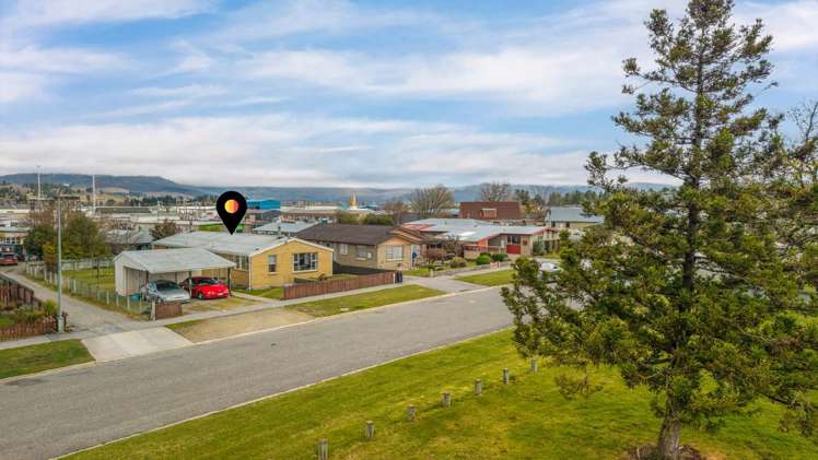 64A & 64B Ashworth Street Alexandra_11