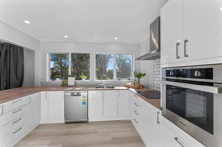 58 Momorangi Crescent Redwood_6