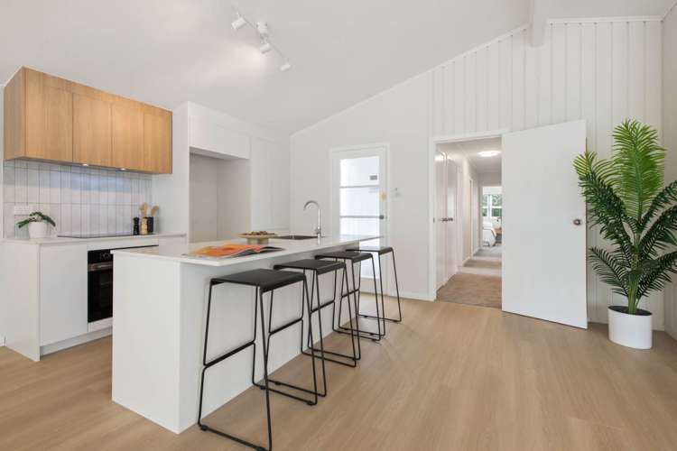 46 Lawrence Crescent_4