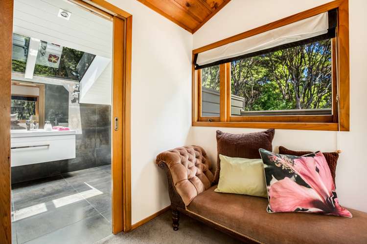 11b Longfellow Parade Glen Eden_22