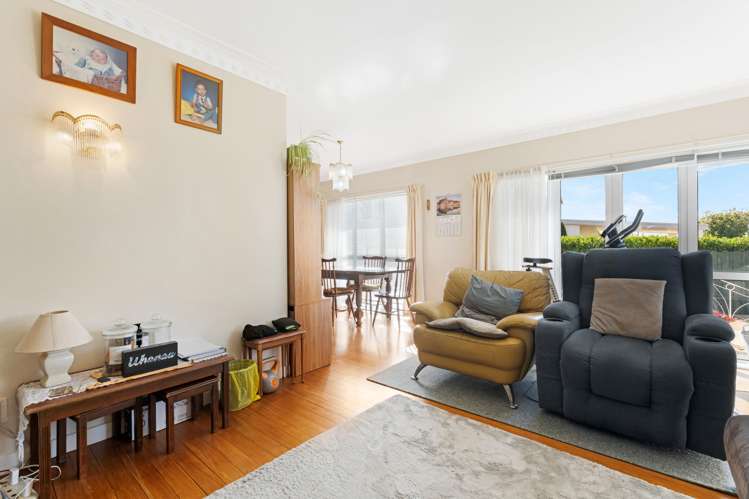 27 Shortt Avenue Mangere Bridge_5