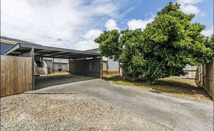 1/25 Fairclough Road Beach Haven_4