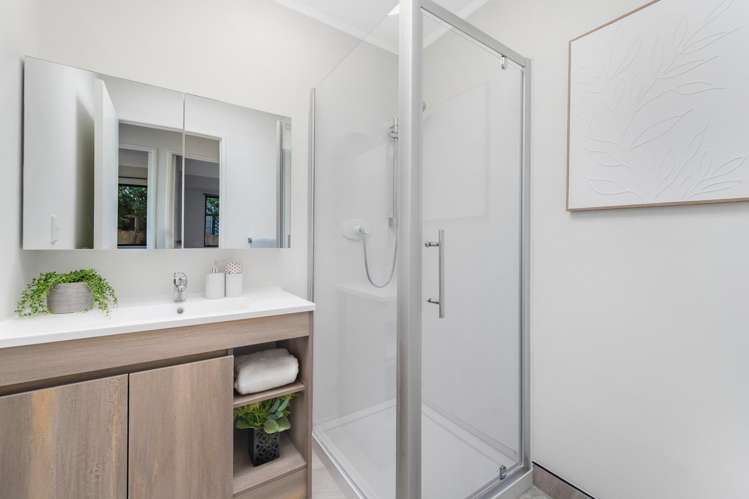 2/102 Elliot Street Howick_15