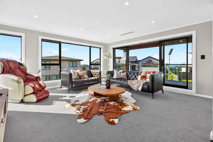 1 Taku Close Long Bay_24