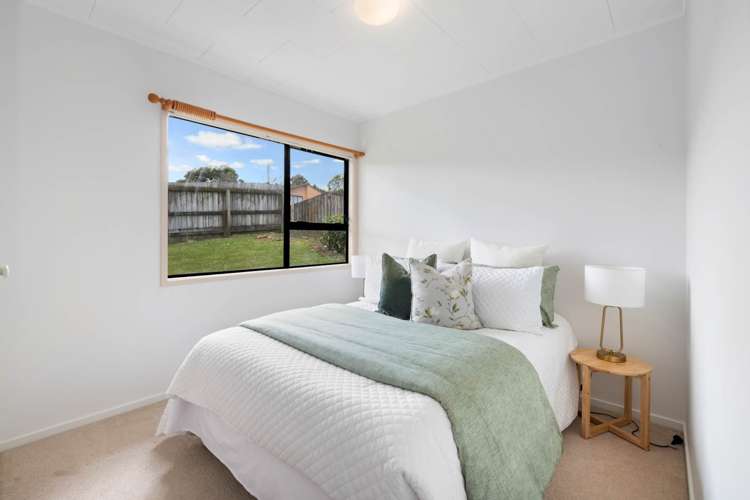 63 Athena Drive Totara Vale_13