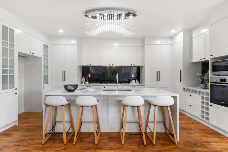 13 Carrygawley Road Flat Bush_9