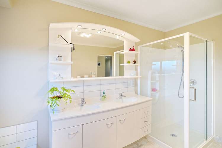 6 Gillatt Gardens Halswell_21