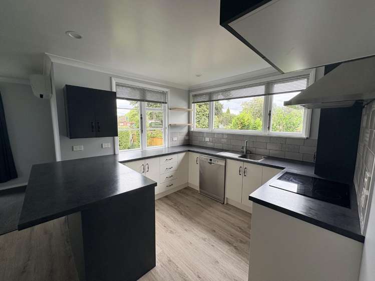 19 College Street 10921_2