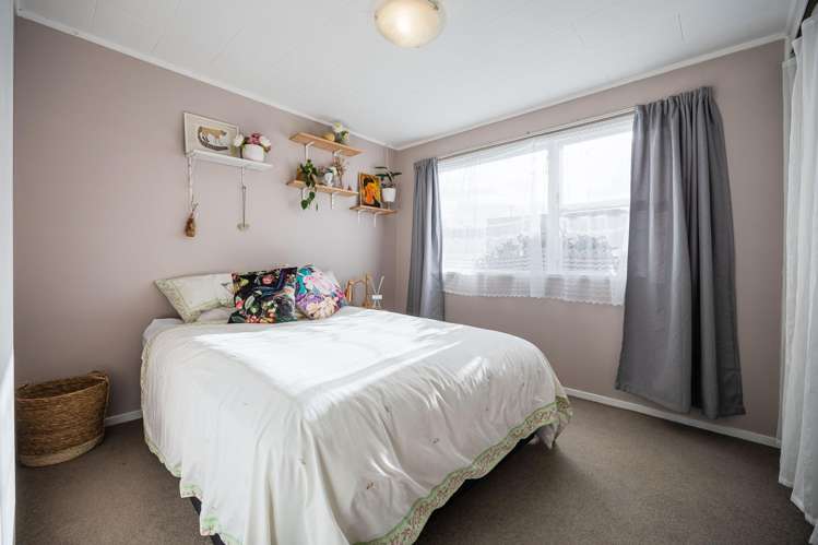 33 Brigitte View Snells Beach_13