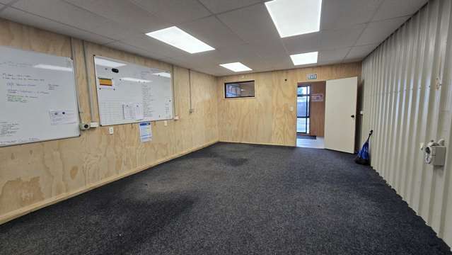 Rear Unit, 11 Owens Place Mt Maunganui_2