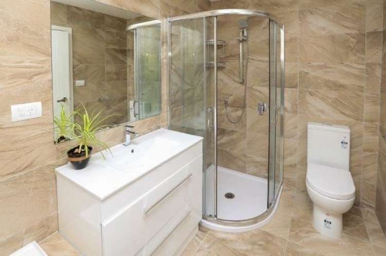 1/11 Crosher Place Silverdale_9