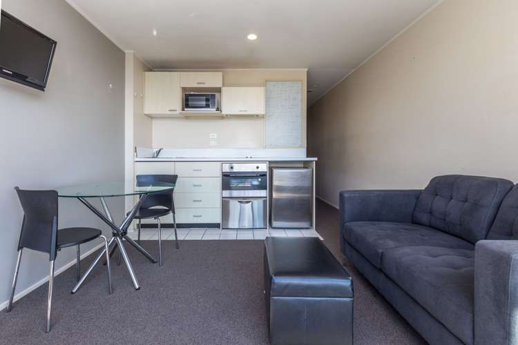 1223/72 Nelson Street Auckland Central_8