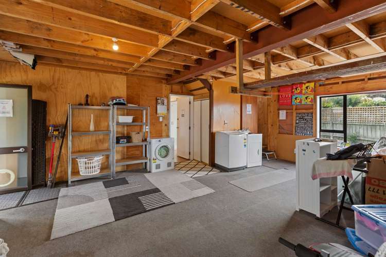 27 Bens Place Springvale_14