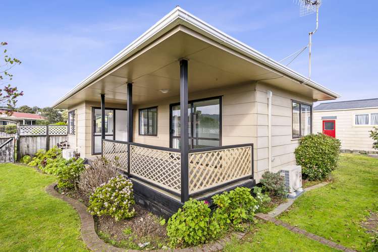 99 Queens Road Waikanae Beach_20