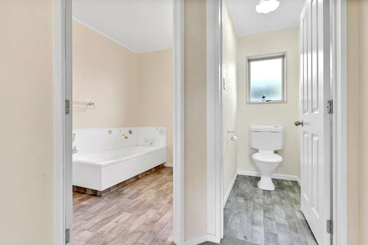 34 Macmurdo Avenue Glenview_15