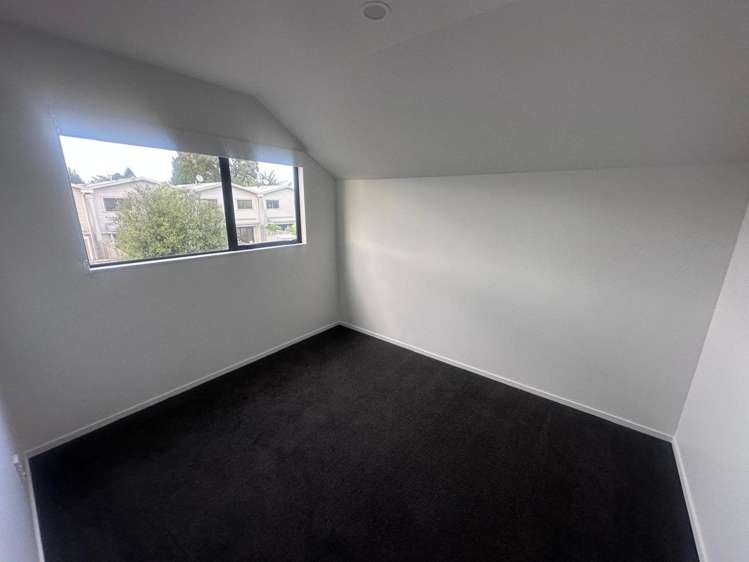 1/16 Yang Place Papakura_2