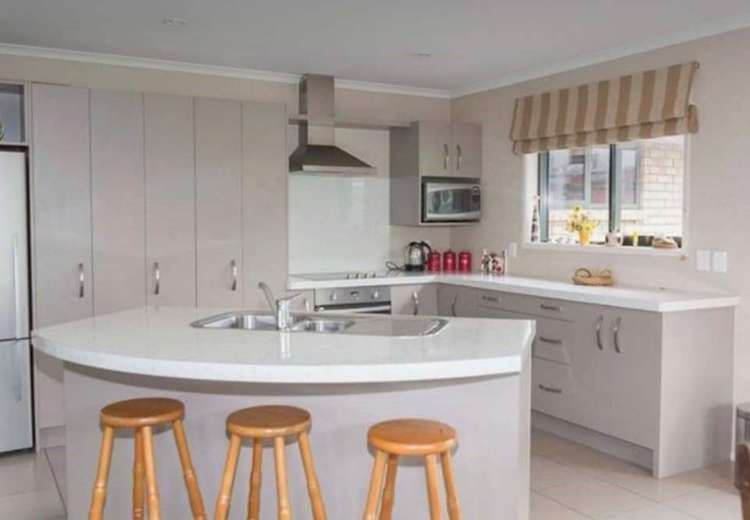 201a High Street Dannevirke_1