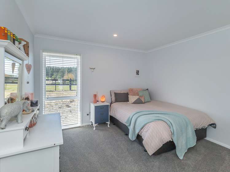 14 Mowhia Grove Waitarere_11