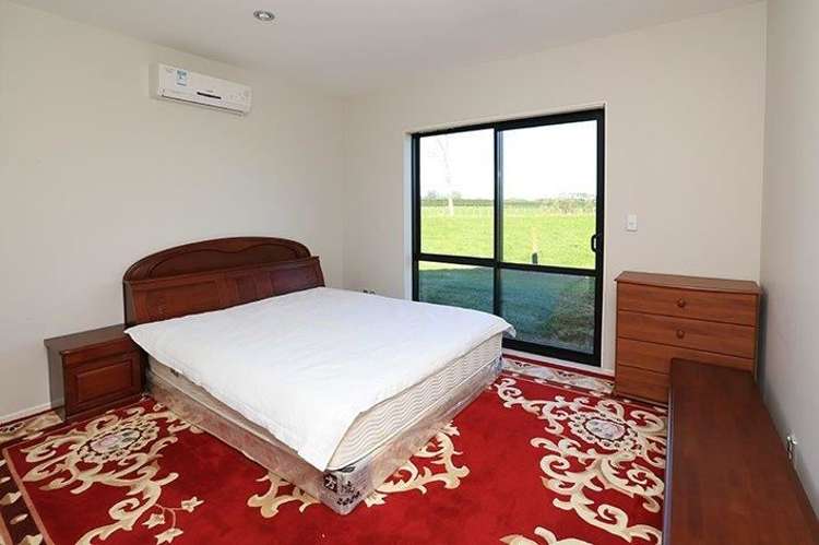 184b Holland Road Puketaha_16