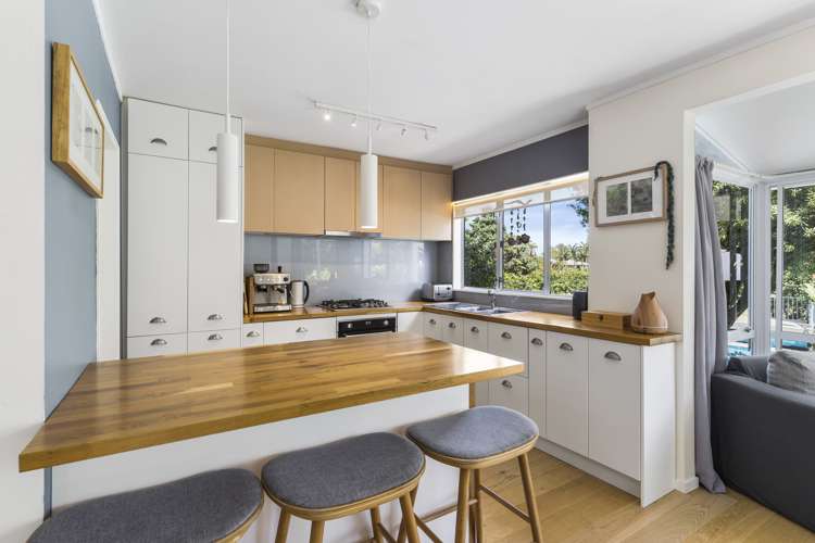 8 Maygrove Drive Orewa_27