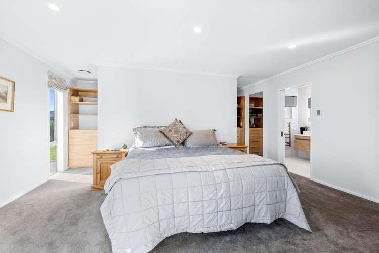 5 Coopworth Mews West Melton_20