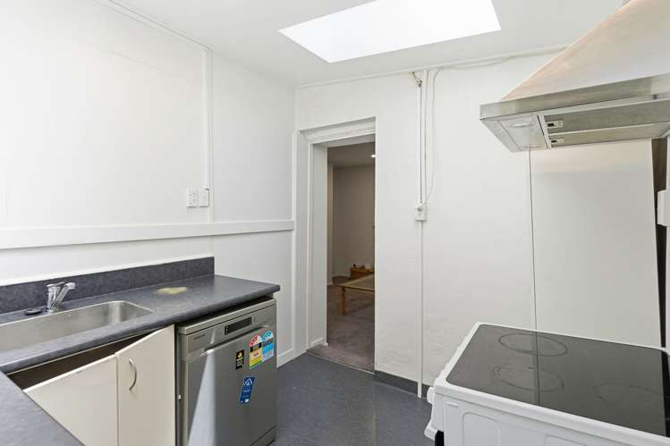 587 Castle Street North Dunedin_4