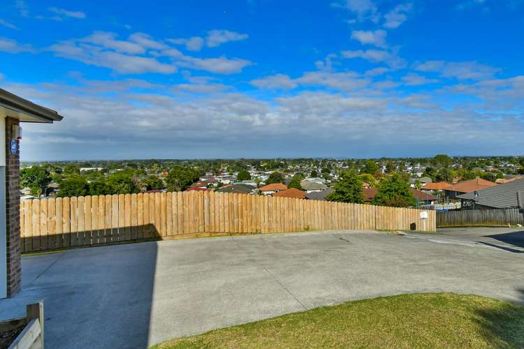 17a Keri Vista Rise Papakura_17