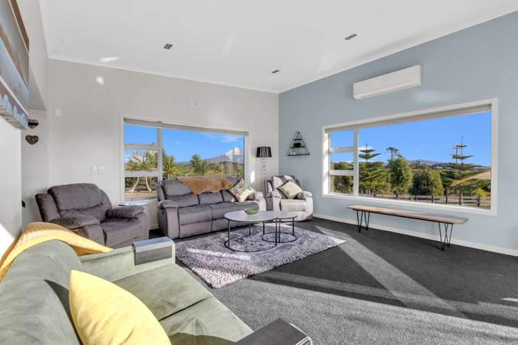 351 Henwood Road_5