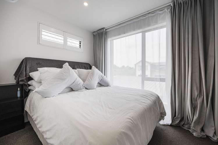 10/3 Walsh Road Milldale_5