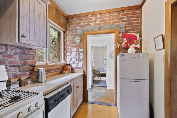 38 Owhiro Bay Parade Owhiro Bay_13