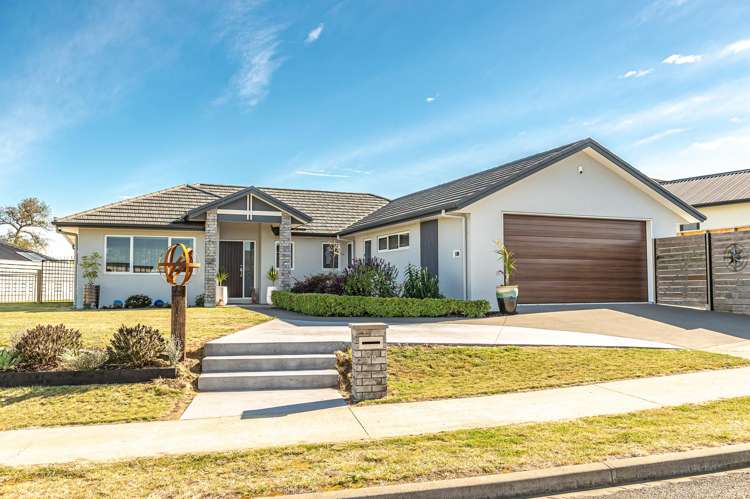 34 Tirimoana Place Otamatea_29