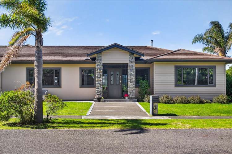 5 Beach Cove Wainui_1