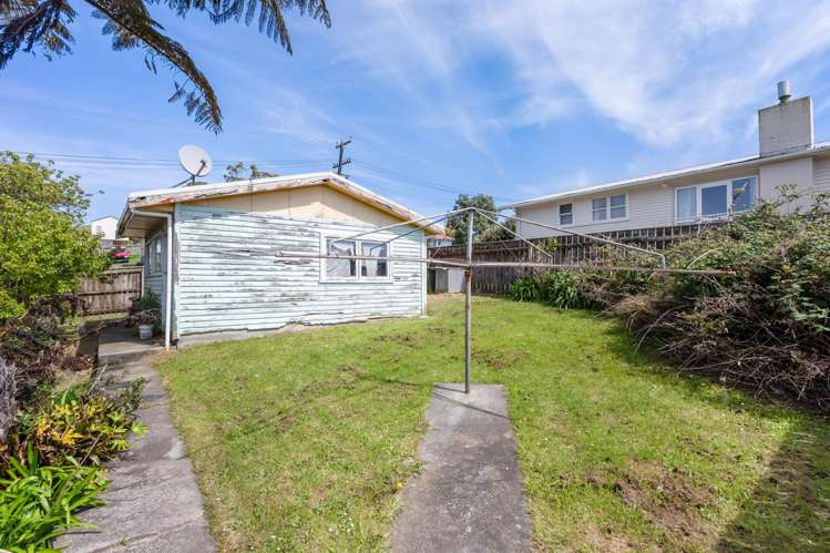 133 Driver Crescent Cannons Creek_14