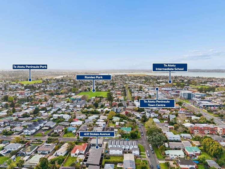 4/2 Stokes Avenue Te Atatu Peninsula_14