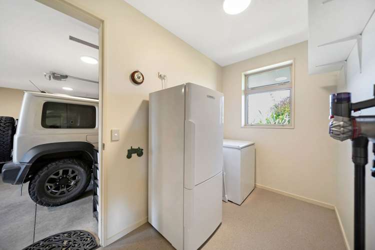 73 Holmwood Road Manapouri_21