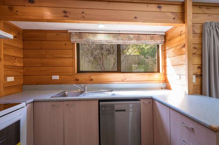 2 Lingfield Place Richmond_2