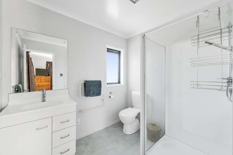 8 Highworth Crescent Rolleston_16