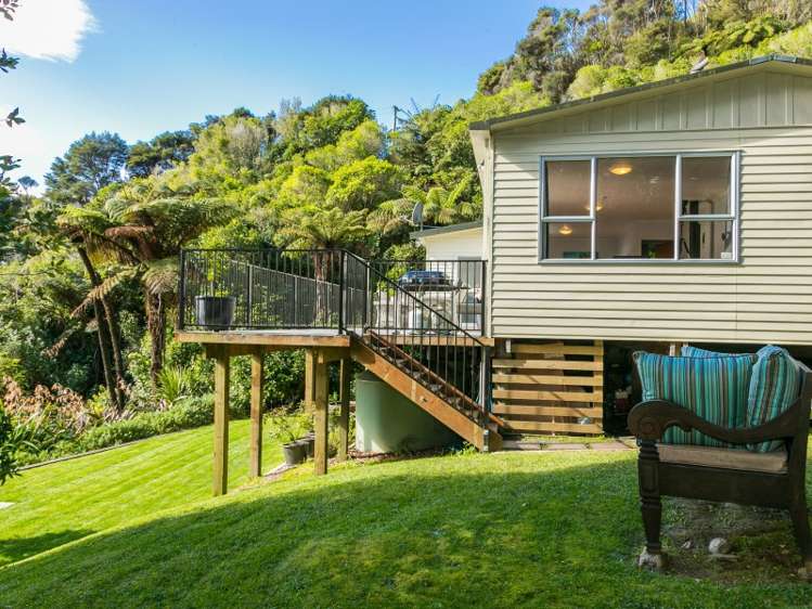 118 Moetapu Bay Road Anakiwa and Surrounds_16