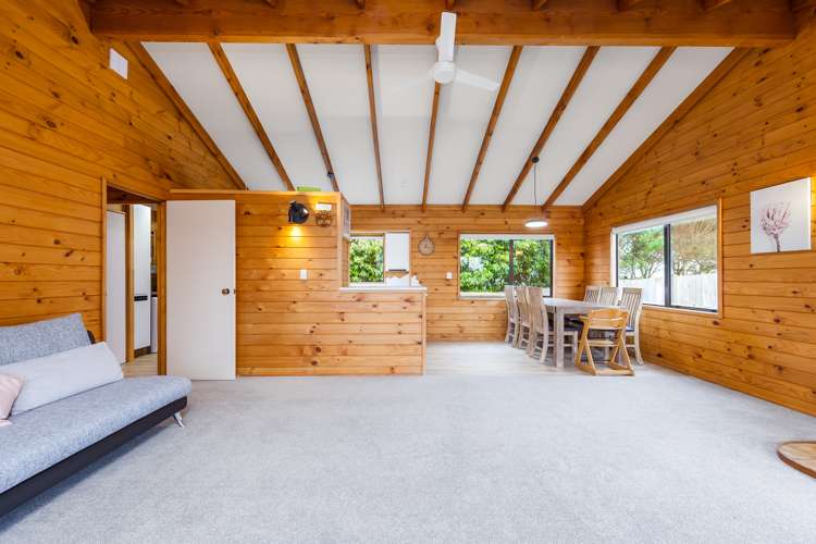 1253 Whangaparaoa Road Gulf Harbour_7