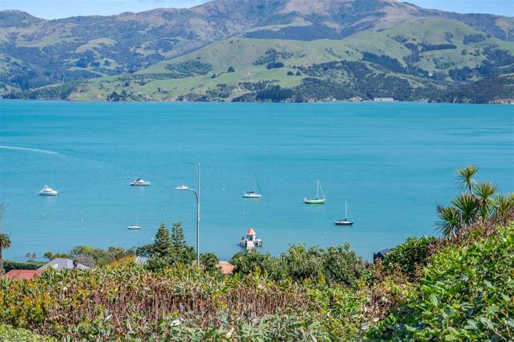 13 Settlers Hill Akaroa_4