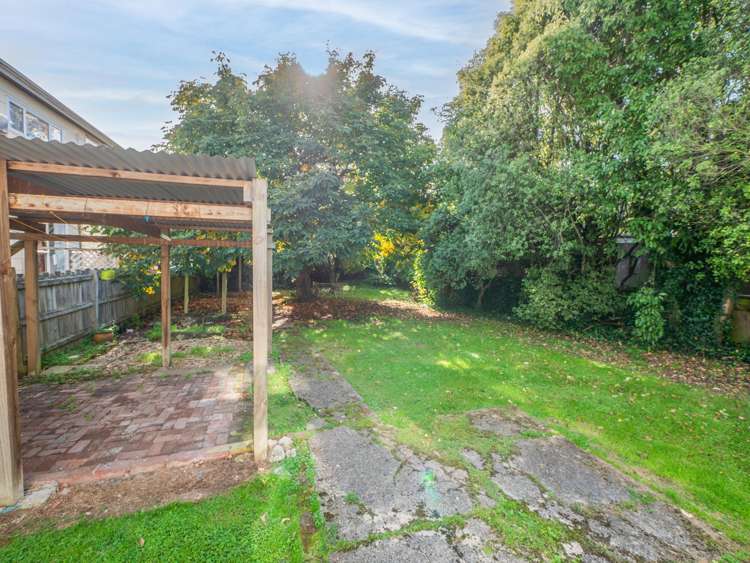 203 North Road North East Valley_13