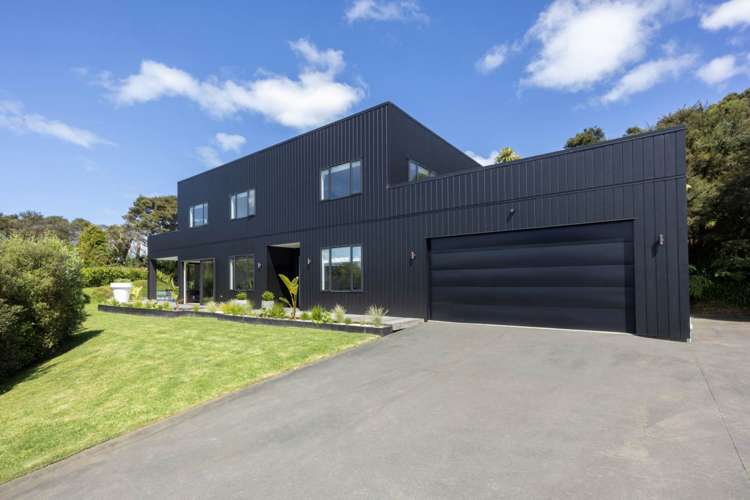 323H Huia Road Titirangi_17