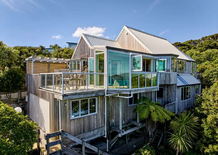 1 Roys Road Plimmerton_24